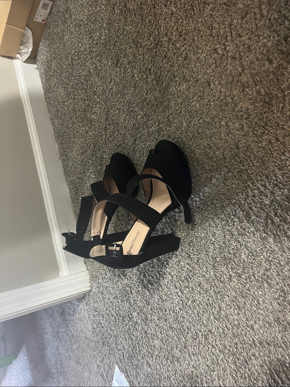 Black Women's Strappy High Heel Sandals